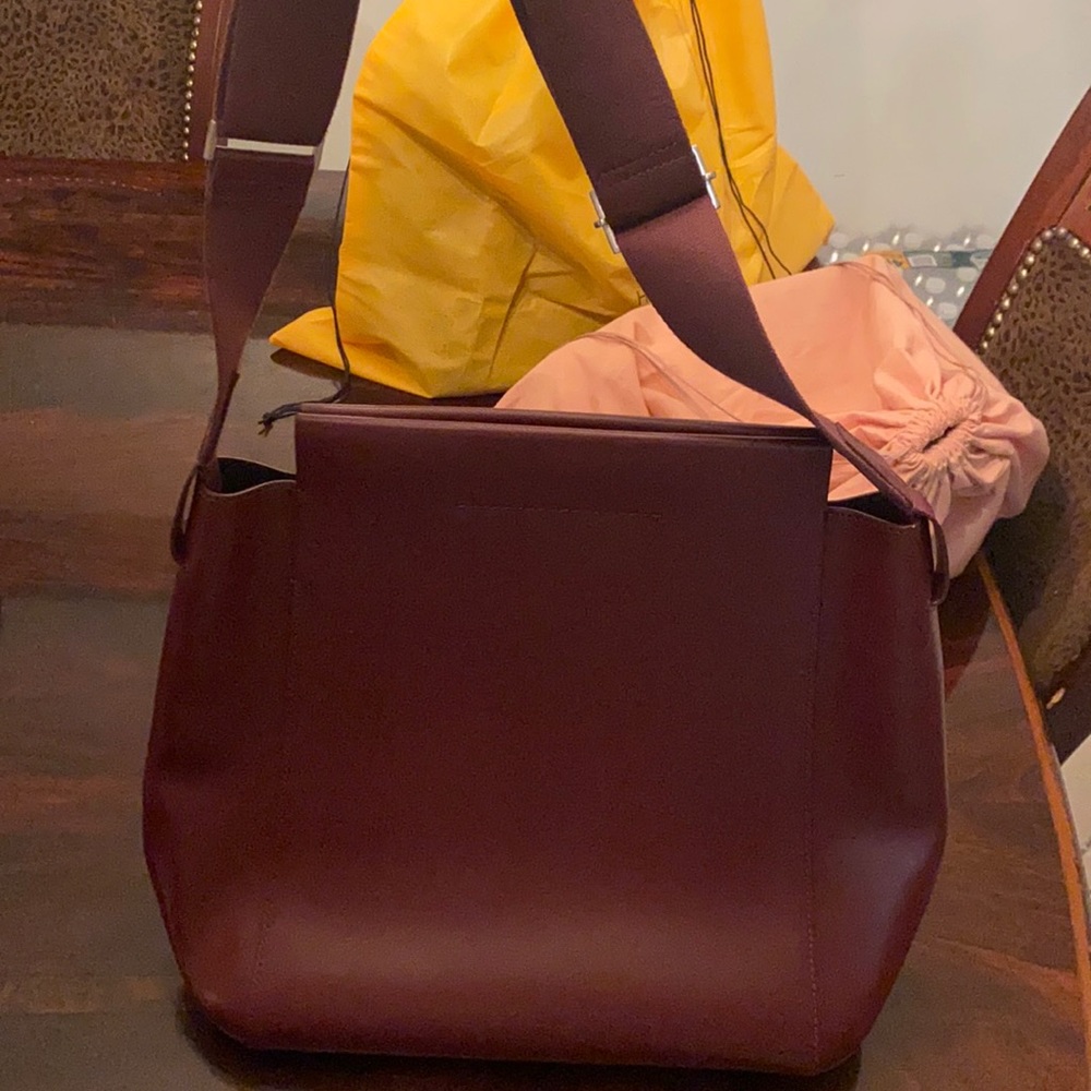 Everlane burgundy